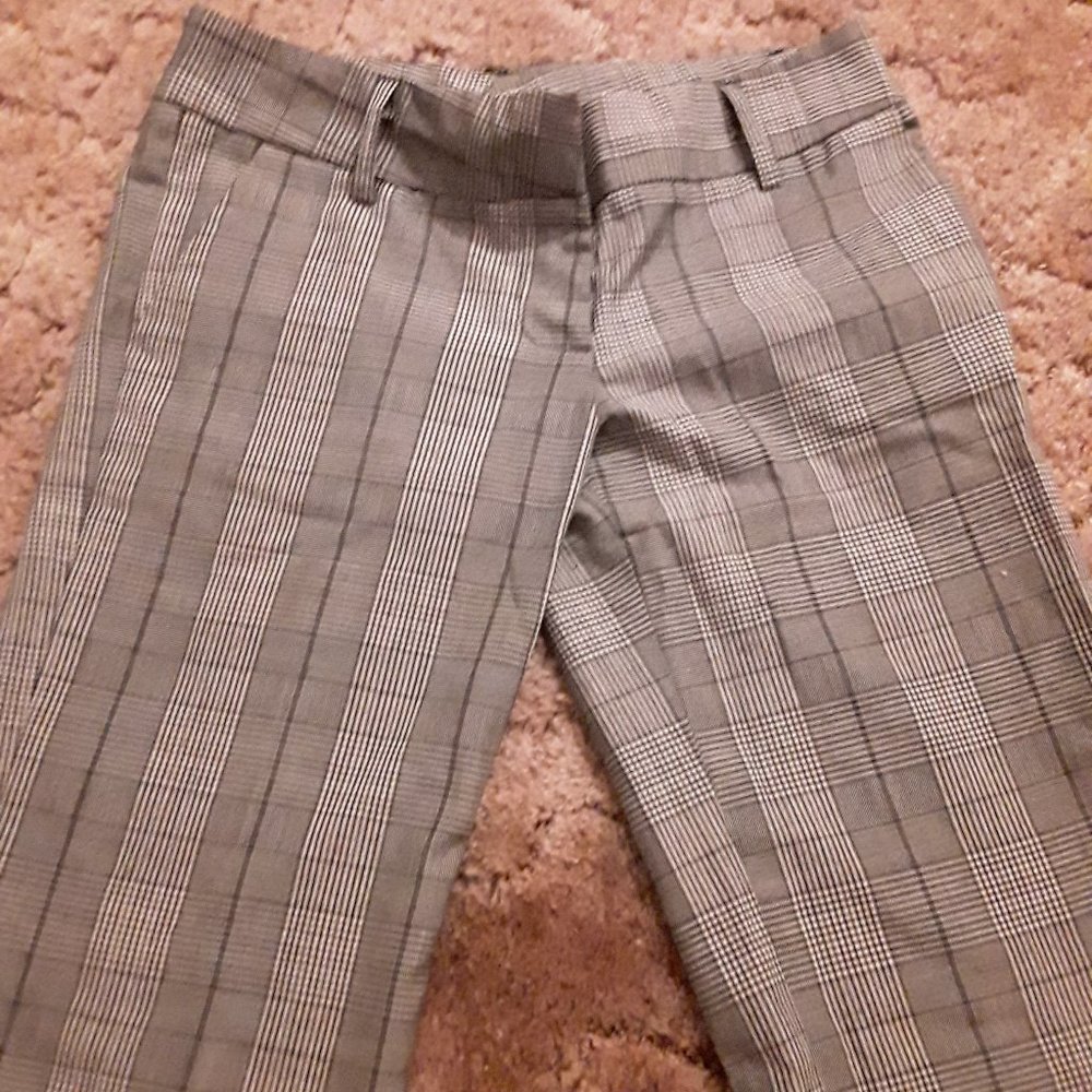 Dressy plaid print bermuda shorts *never worn*